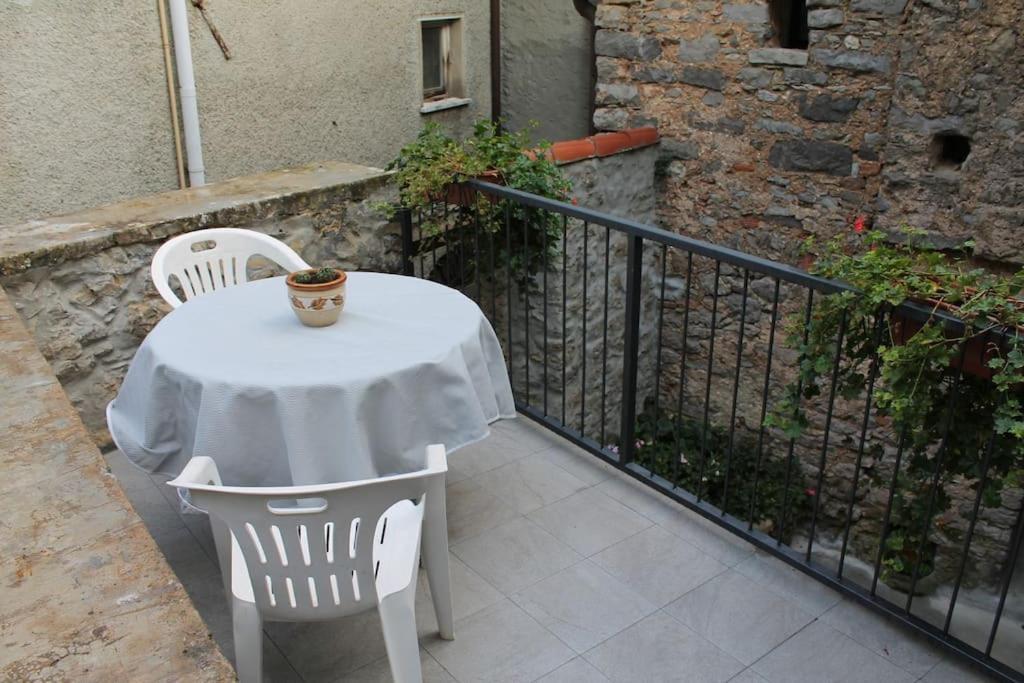 Casa Nel Borgo Antico Villa Quaratica Exteriör bild