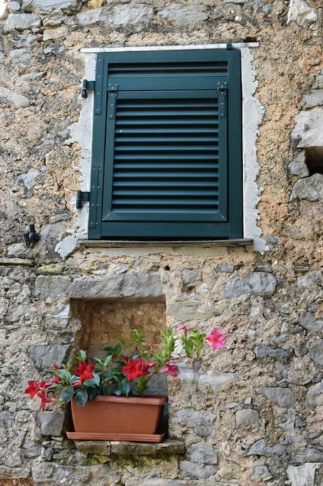 Casa Nel Borgo Antico Villa Quaratica Exteriör bild