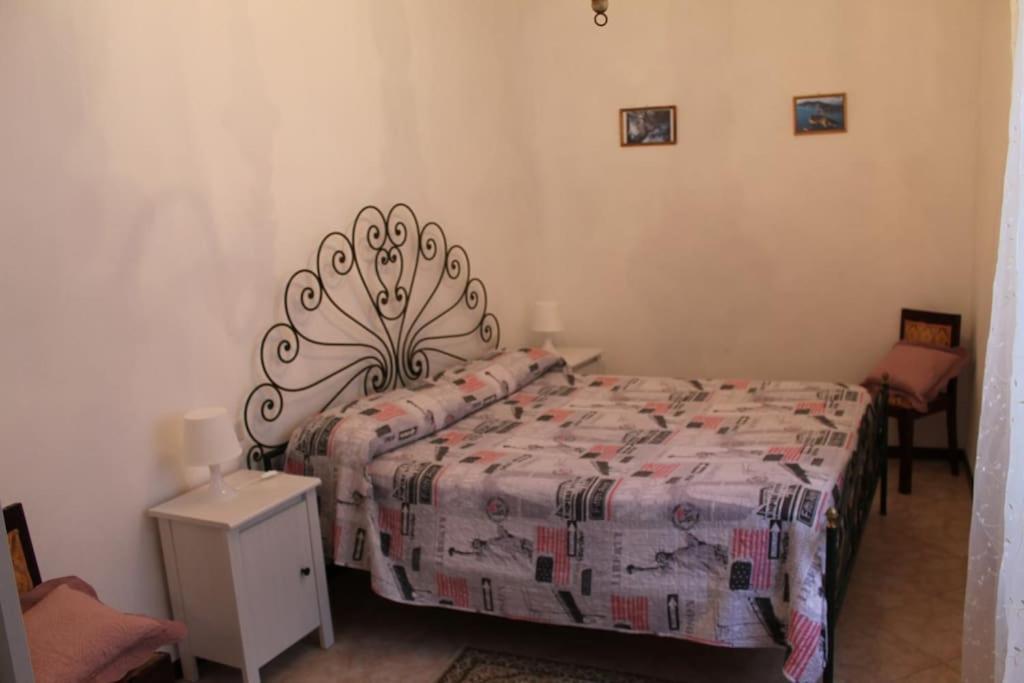 Casa Nel Borgo Antico Villa Quaratica Exteriör bild